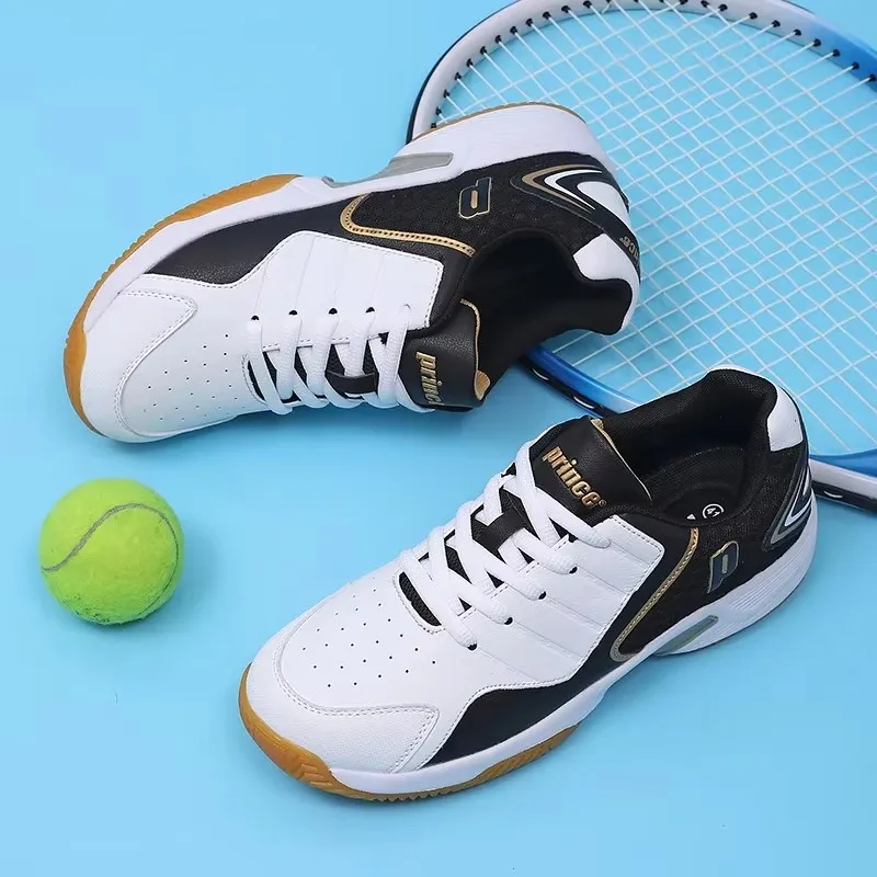 รองเท้าแบดมินตันหนังสำหรับมืออ - Badminton Shoes Men บทวิจารณ์และราคา